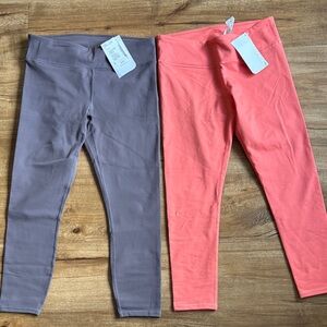 New! Fabletics Athletic Leggings 2 pair in Coral and Gray Sz M